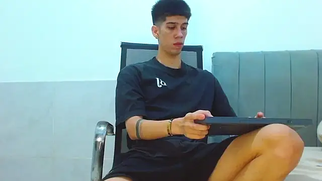 jhony-sex online show from 05/08/26, 07:14