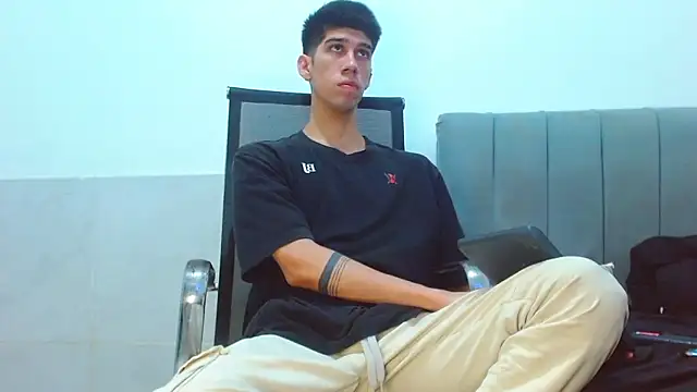 jhony-sex online show from 05/31/26, 03:15