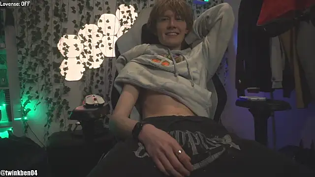 twinkben online show from 12/02/25, 12:38