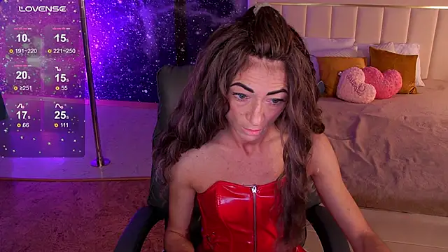 Snapshot of _F_R_A_U_ chatting on 09/23/25, 01:08 F R A U online show from 09/23/25, 01:08