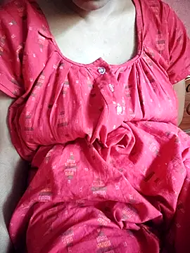 Snapshot of Bengoli--bhabhi chatting on 02/18/25, 07:32 Bengoli--bhabhi online show from 02/18/25, 07:32