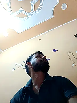 majit213 online show from 10/04/25, 05:44