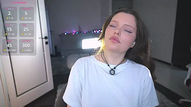 Your Sweet Julia online show from 03/29/26, 06:24