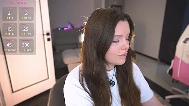 Your Sweet Julia online show from 04/10/26, 06:18