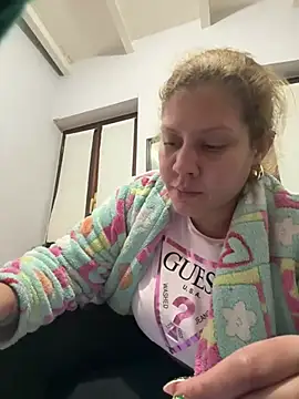 Snapshot of andreinitahg chatting on 01/17/25, 09:28 andreinitahg online show from 01/17/25, 09:28