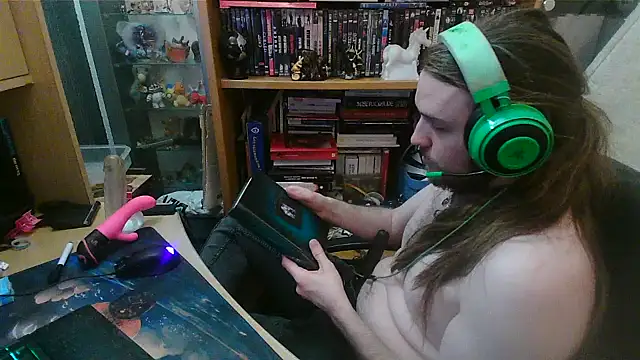 Snapshot of nicolasdumand21 chatting on 02/17/25, 07:53 nicolasdumand21 online show from 02/17/25, 07:53