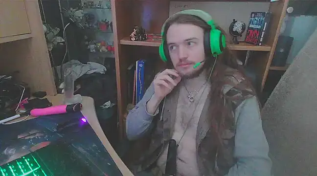 Snapshot of nicolasdumand21 chatting on 02/27/25, 03:59 nicolasdumand21 online show from 02/27/25, 03:59