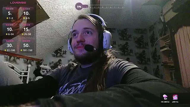 nicolasdumand21 online show from 01/05/26, 08:23