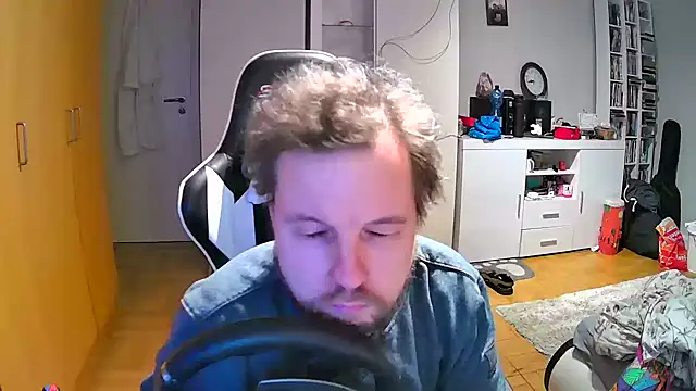 larsgessner30 online show from 03/31/26, 11:05