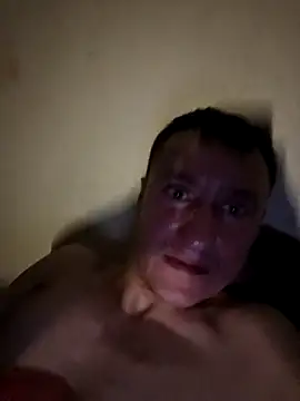 Snapshot of Miya567w chatting on 12/15/25, 10:25 Miya567w online show from 12/15/25, 10:25