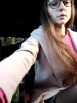 Milky flexy cat online show from 01/15/25, 03:29