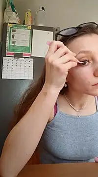 Milky flexy cat online show from 03/09/25, 12:31