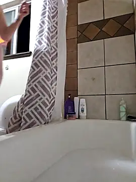 Snapshot of Paynted_Lady chatting on 11/22/25, 08:24 Paynted Lady online show from 11/22/25, 08:24