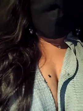 Tanvi-patil online show from 12/22/25, 11:57