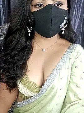 Snapshot of Tanvi-patil chatting on 06/07/26, 06:50 Tanvi-patil online show from 06/07/26, 06:50