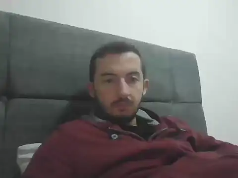 laynufff online show from 10/12/25, 07:46