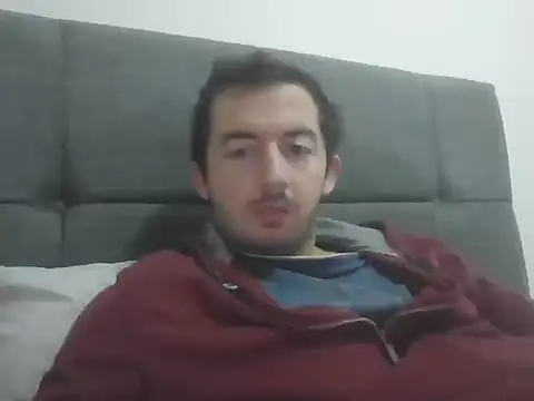 laynufff online show from 11/26/25, 07:42