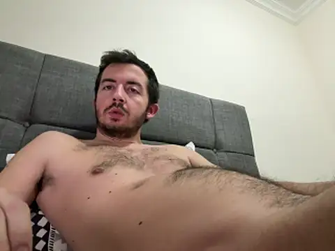 laynufff online show from 03/28/26, 07:35