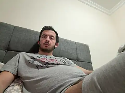 laynufff online show from 05/24/26, 05:51