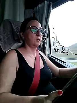 cuplubijoanna online show from 12/17/25, 08:20