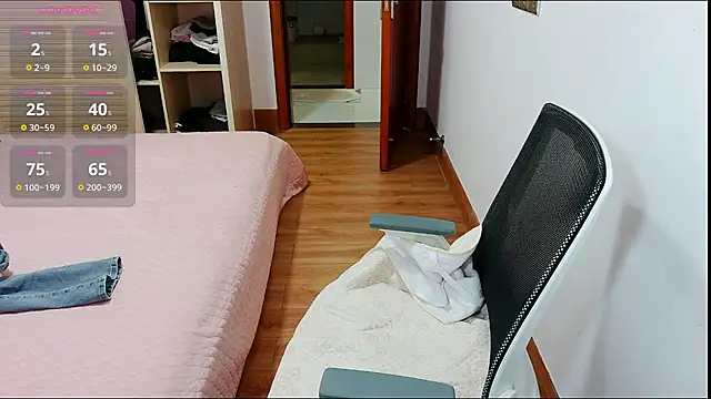 Snapshot of palzkybi123 chatting on 04/27/26, 12:36 palzkybi123 online show from 04/27/26, 12:36
