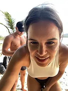 JuicyFruits93 online show from 02/06/25, 10:15