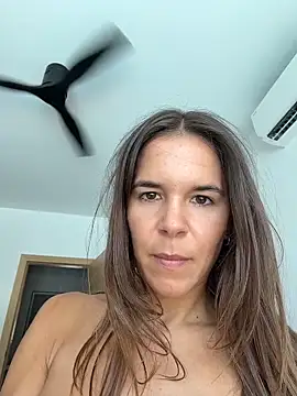 JuicyFruits93 online show from 05/26/26, 07:26