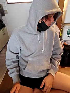 MANNZAAo06 online show from 12/23/24, 04:12