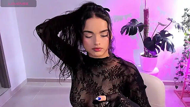 rossth1 online show from 04/16/26, 07:58