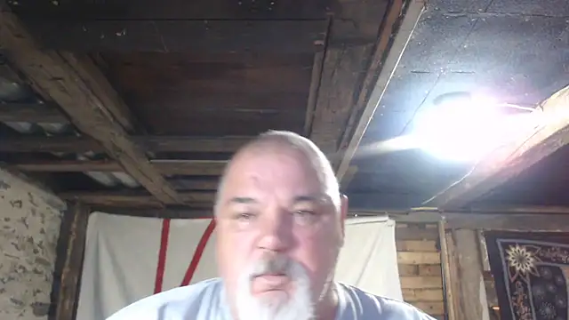 Snapshot of Newfiesausage1972 chatting on 07/22/26, 10:07 Newfiesausage1972 online show from 07/22/26, 10:07
