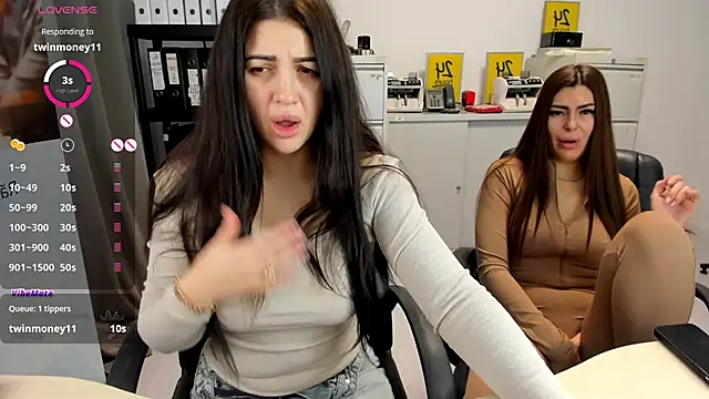 TiffanySweet online show from 12/31/24, 08:15