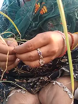 Simaran bhabhi online show from 03/21/25, 11:55