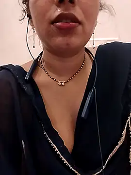Simaran bhabhi online show from 03/18/26, 01:25