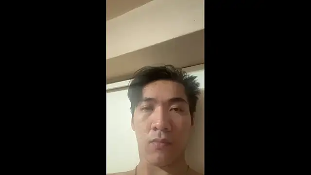 Snapshot of Adam_XDZ chatting on 11/03/25, 07:48 Adam XDZ online show from 11/03/25, 07:48