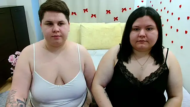 BeckyAndHellen online show from 11/06/25, 11:11