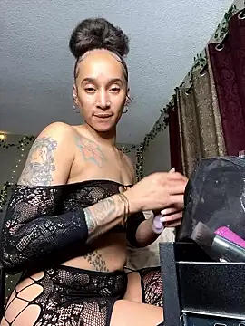 Shuggabutt online show from 01/15/26, 01:21