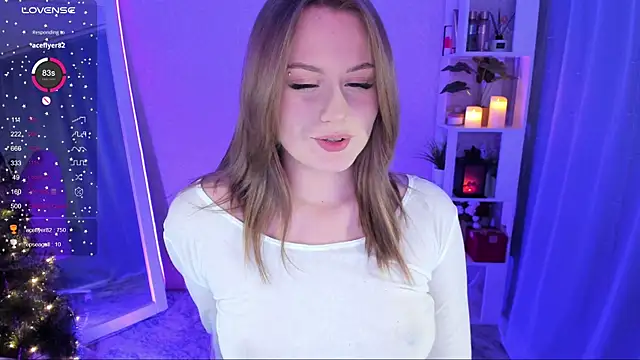 Snapshot of Honey_blonde chatting on 01/14/25, 11:58 Honey blonde online show from 01/14/25, 11:58