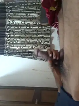 Snapshot of _BrownBoy_69_ chatting on 10/24/25, 03:36 BrownBoy 69 online show from 10/24/25, 03:36