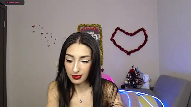 Snapshot of Lina_Robbins chatting on 01/02/25, 12:23 Lina Robbins online show from 01/02/25, 12:23