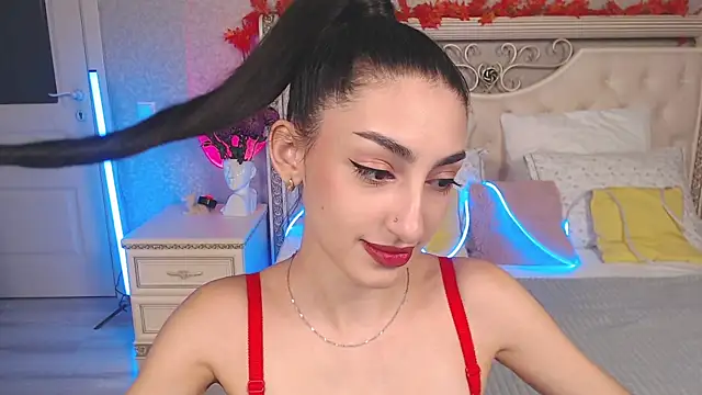 Lina Robbins online show from 11/13/25, 04:00