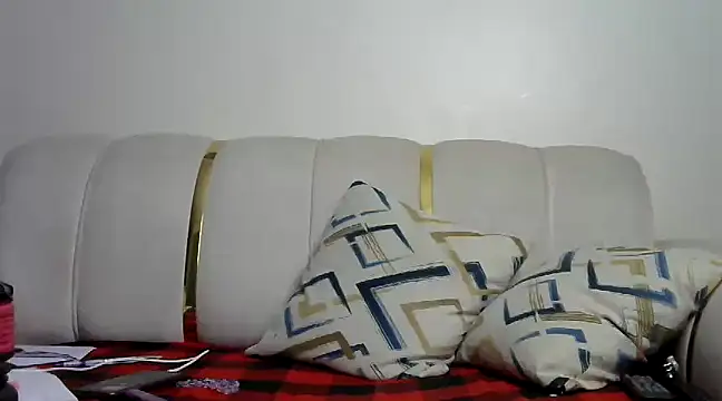 hoely grail01 online show from 03/18/25, 03:42