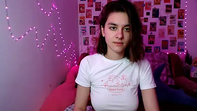 Snapshot of Celine_Dionn chatting on 01/02/25, 08:17 Celine Dionn online show from 01/02/25, 08:17