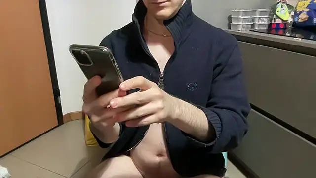 Snapshot of marguiabc chatting on 01/31/25, 11:24 marguiabc online show from 01/31/25, 11:24