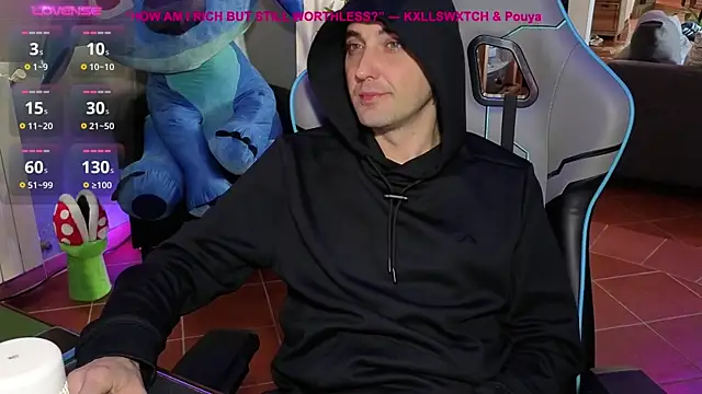 Snapshot of Gil_gamesh90 chatting on 11/12/25, 08:48 Gil gamesh90 online show from 11/12/25, 08:48