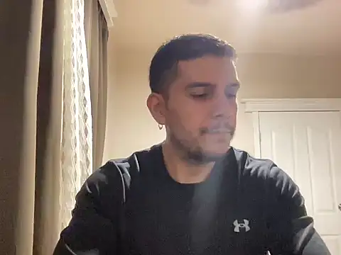 Snapshot of Molly1993rrrrrrrf chatting on 10/15/25, 03:17 Molly1993rrrrrrrf online show from 10/15/25, 03:17