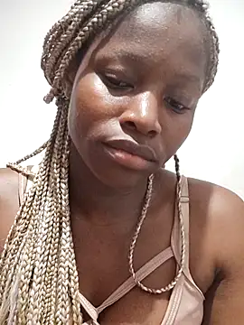 givana love online show from 09/19/25, 11:27