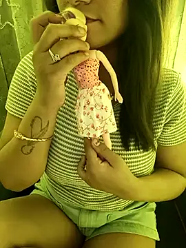 Divya girl online show from 03/11/25, 01:12