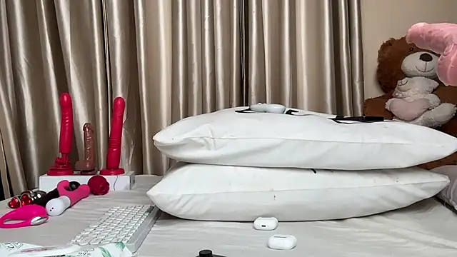 Snapshot of SexyAudreyFuck chatting on 01/06/26, 08:18 SexyAudreyFuck online show from 01/06/26, 08:18