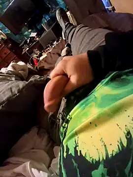 Snapshot of nuttinbuttcock69 chatting on 02/18/26, 07:54 nuttinbuttcock69 online show from 02/18/26, 07:54