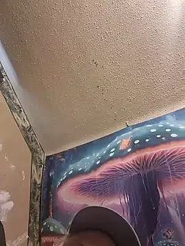 nuttinbuttcock69 online show from 05/19/26, 09:10